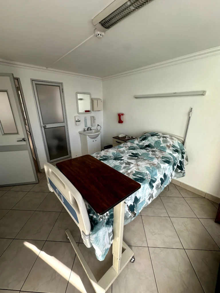 Habitación de maternidad de Clínica Moderna Quito